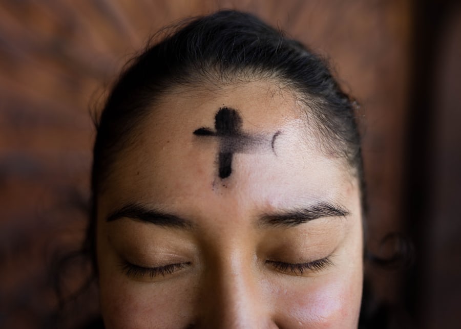 Ash Wednesday 2024 When Is Ash Wednesday Full Guide Hallow App   Photo 1589395937646 Cc70671eca60 